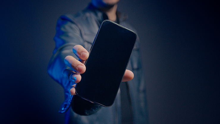 Leviosa Phone by Joao Miranda and Julio Montoro